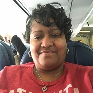 Meet your Posher, Iris